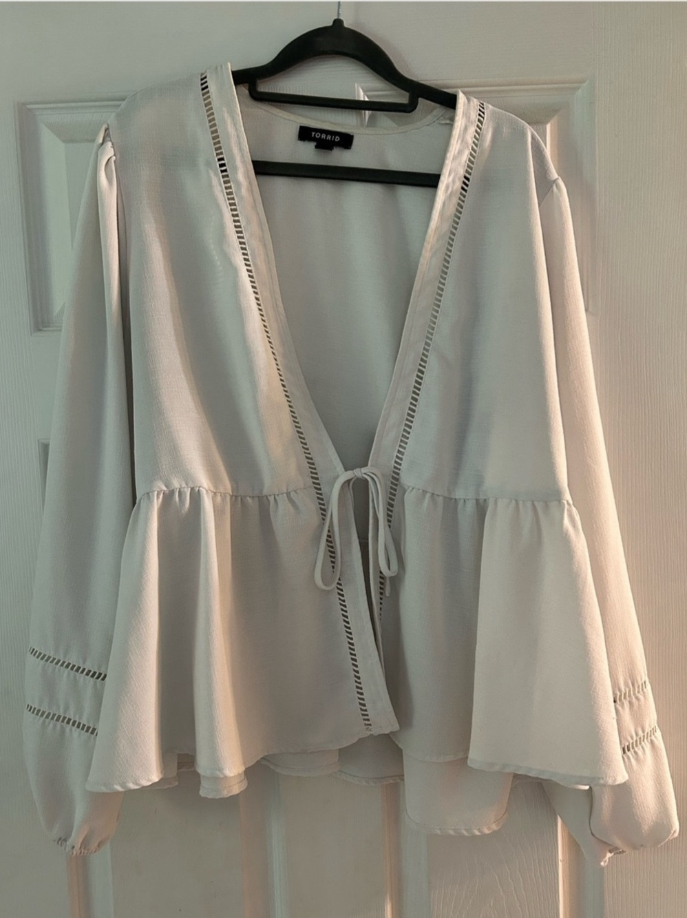 Torrid Lace Trim Tie Front Blouse White Size 2